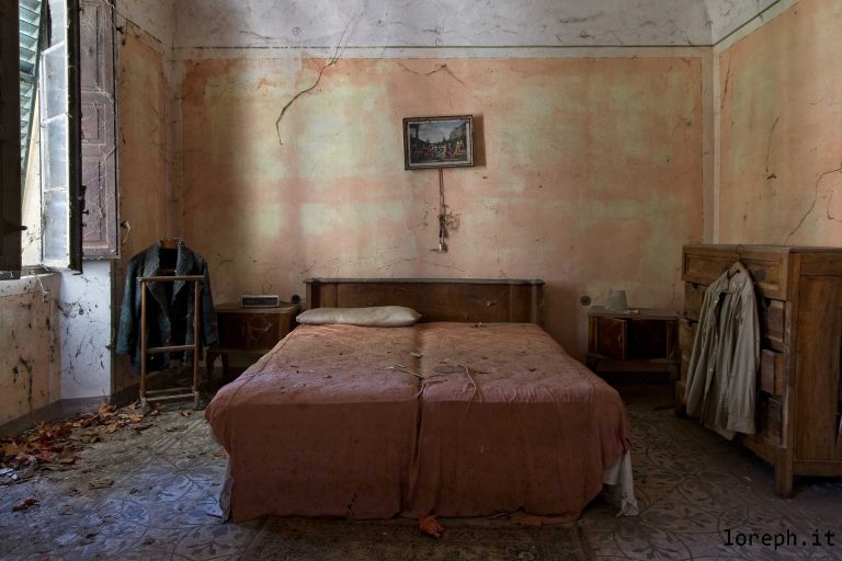 una casa abbandonata in italia