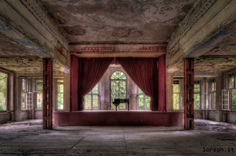 Abandoned sanatorium on Grabowsee in the Oberhavel district in Brandenburg