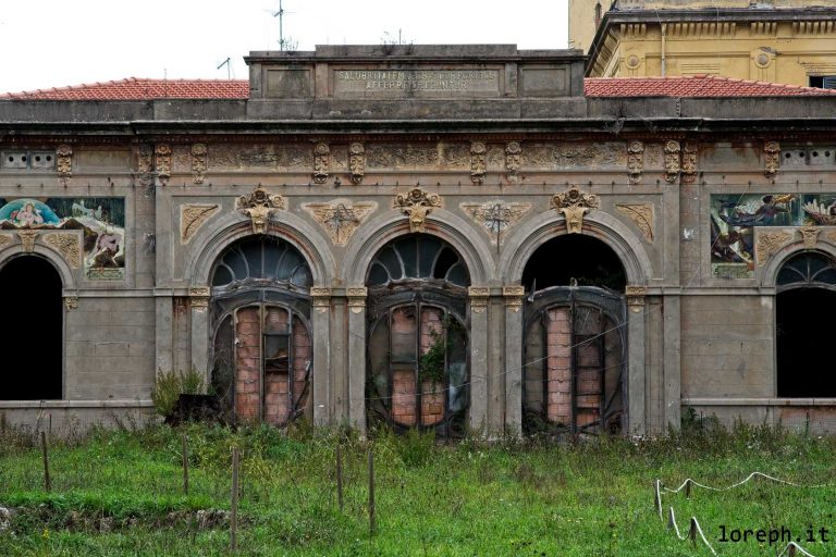 Abandoned and disused thermal complex built in art nouveau style