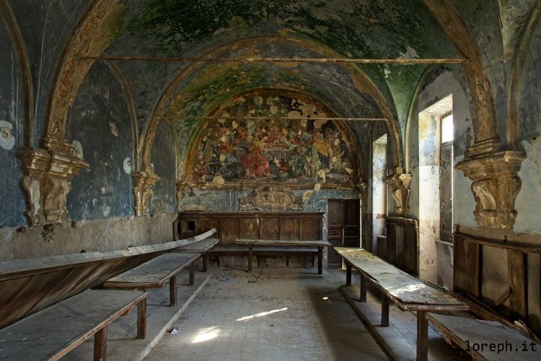 Convento Blu. Urbex italy: abandoned monastery